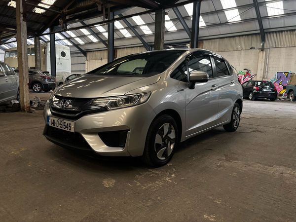 Honda Fit Hatchback, Petrol Hybrid, 2014, Silver