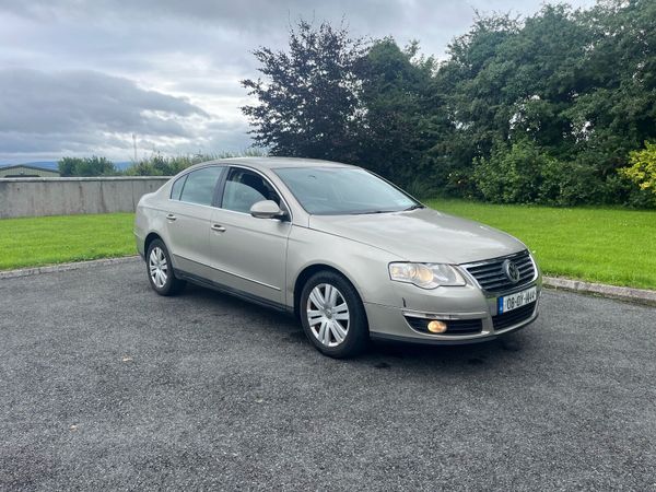 Volkswagen Passat Saloon, Diesel, 2008, Beige