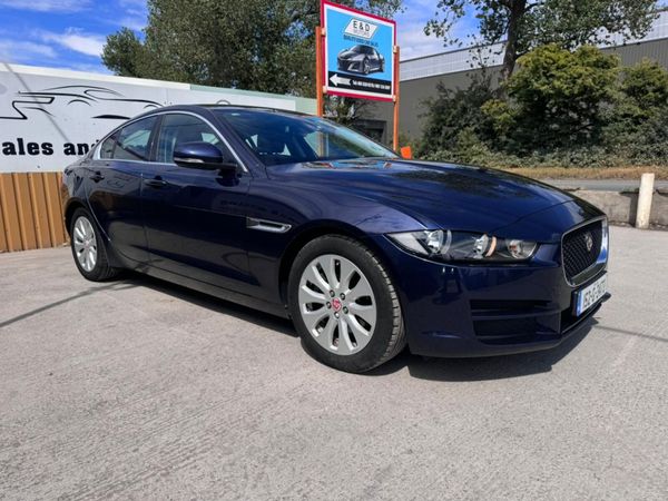 Jaguar XE Saloon, Diesel, 2015, Blue