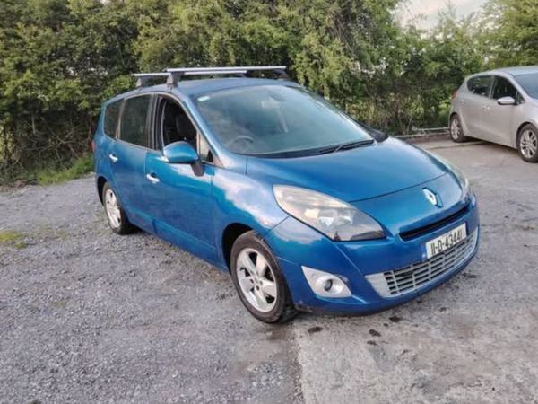Renault Grand Scenic MPV, Diesel, 2011, Blue