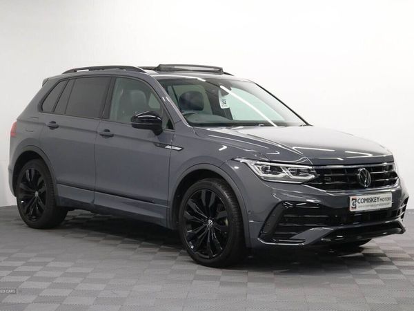 Volkswagen Tiguan , Petrol, 2024, Grey