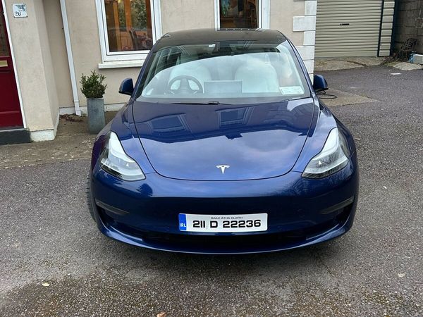 Tesla Model 3 Saloon, Electric, 2021, Blue