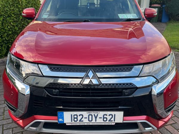 Mitsubishi Outlander SUV, Petrol Plug-in Hybrid, 2018, Red