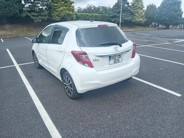 Toyota Vitz Hatchback, Petrol, 2015, White
