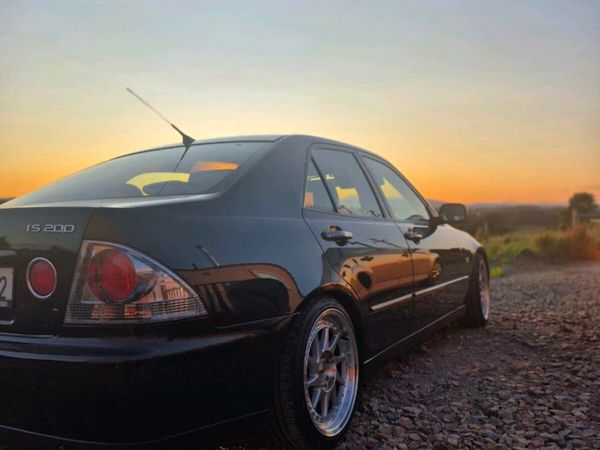 Lexus IS Saloon, Petrol, 2004, Black