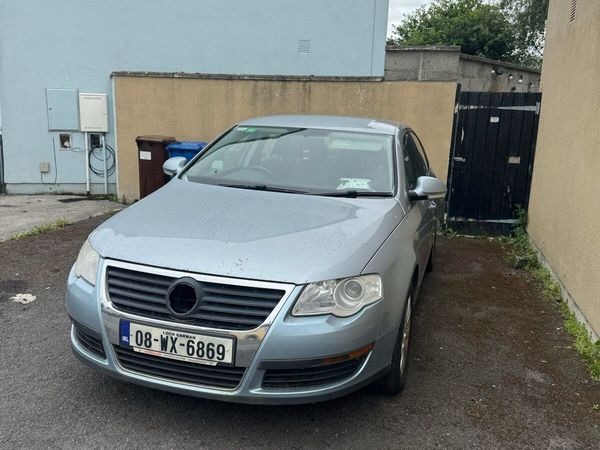 Volkswagen Passat Saloon, Diesel, 2008, Blue