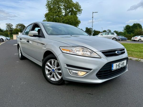 Ford Mondeo Saloon, Diesel, 2011, Silver