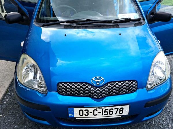 Toyota Yaris Hatchback, Petrol, 2003, Blue