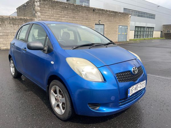 Toyota Yaris Hatchback, Petrol, 2006, Blue