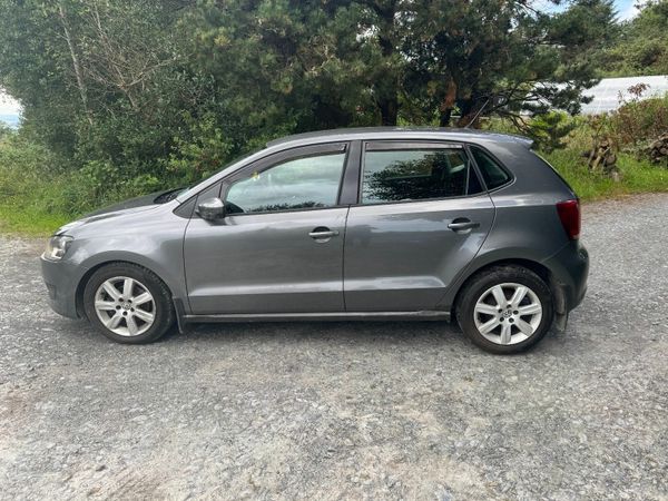 Volkswagen Polo Hatchback, Diesel, 2011, Grey