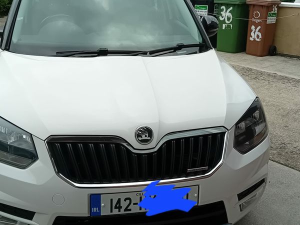 Skoda Yeti SUV, Diesel, 2014, White