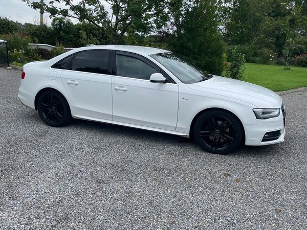 Audi A4 Saloon, Diesel, 2013, White
