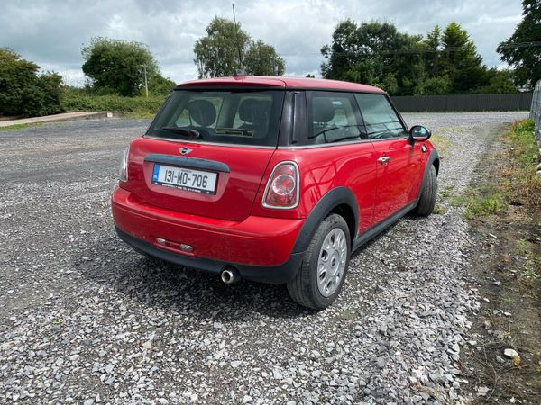 Mini One Hatchback, Diesel, 2013, Red