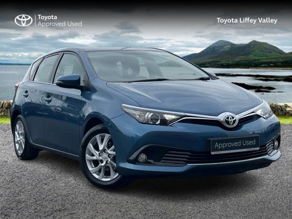 Toyota Auris Hatchback, Petrol, 2016, Blue