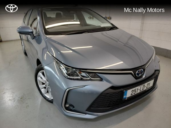 Toyota Corolla Saloon, Petrol Hybrid, 2025, Grey