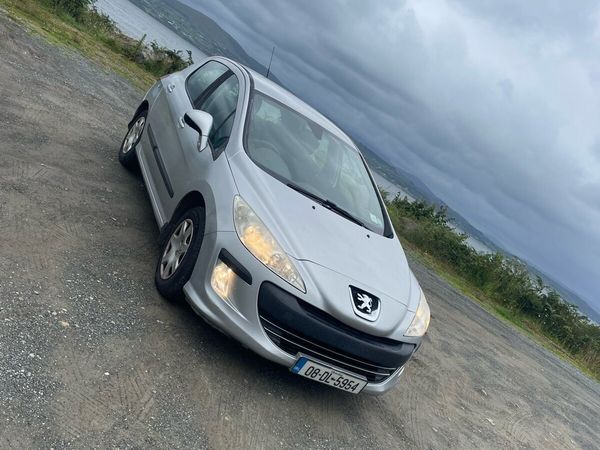 Peugeot 308 Hatchback, Diesel, 2008, Silver