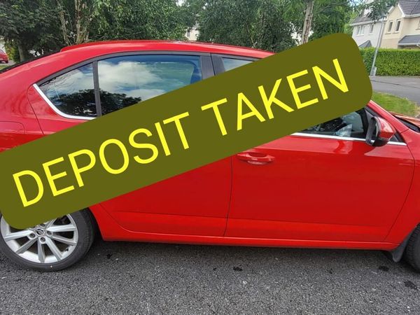 Skoda Octavia Saloon, Diesel, 2015, Red