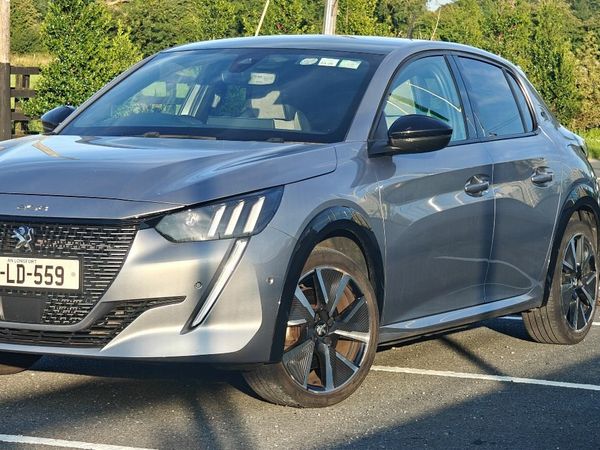 Peugeot 208 Hatchback, Electric, 2021, Grey