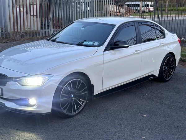 BMW 3-Series Saloon, Diesel, 2014, White