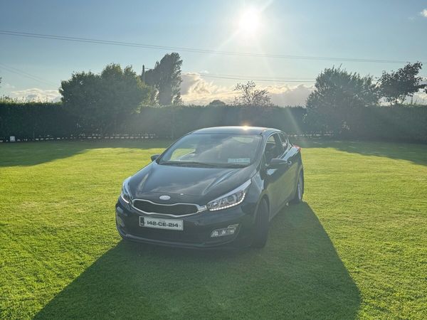 Kia Ceed Hatchback, Diesel, 2014, Black