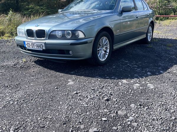 BMW 5-Series Saloon, Petrol, 2003, Green