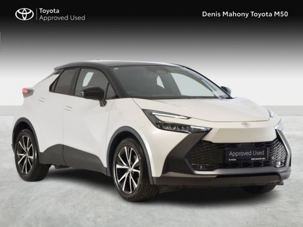 Toyota C-HR SUV, Petrol Hybrid, 2025, White