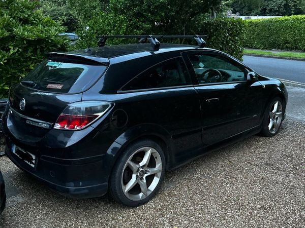 Vauxhall Astra Hatchback, Diesel, 2007, Black