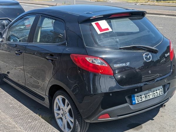 Mazda Mazda2 Hatchback, Petrol, 2009, Black