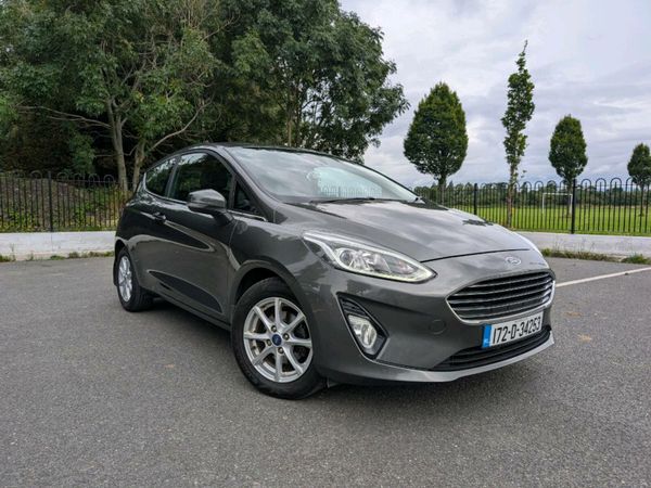 Ford Fiesta Hatchback, Petrol, 2017, Grey