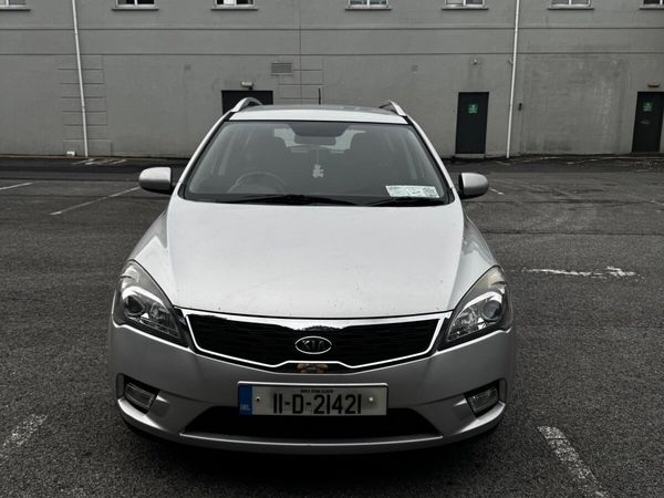Kia Ceed Estate, Diesel, 2011, Silver