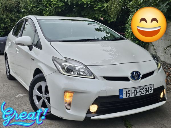 Toyota Prius Hatchback, Petrol Hybrid, 2015, White