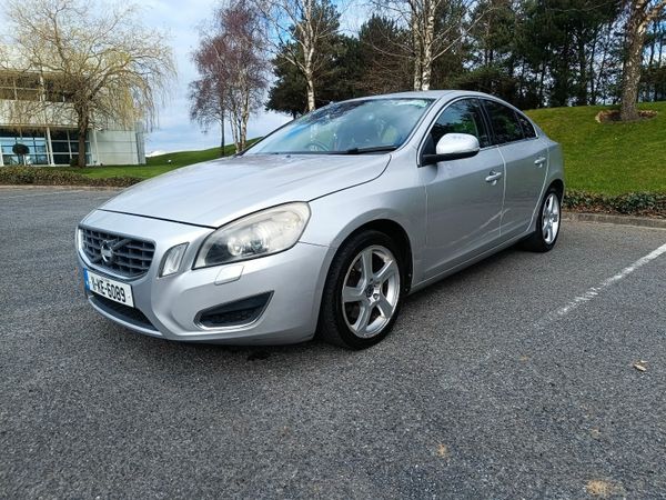 Volvo S60 Saloon, Diesel, 2011, Silver