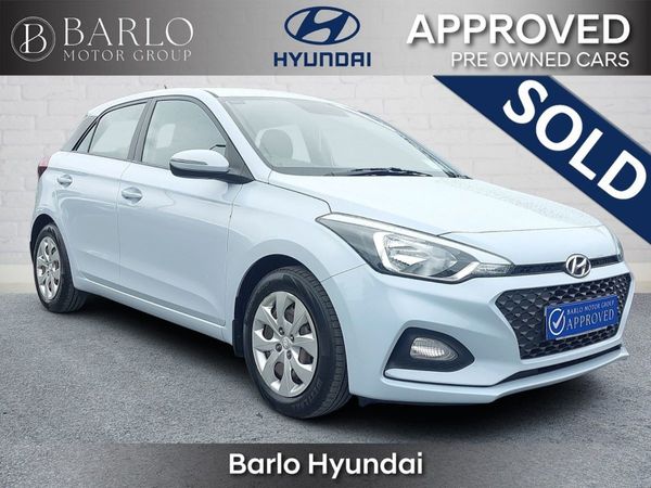 Hyundai i20 Hatchback, Petrol, 2021, Blue