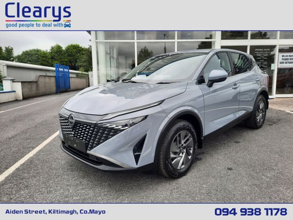 Nissan Qashqai MPV, Petrol, 2025, Grey