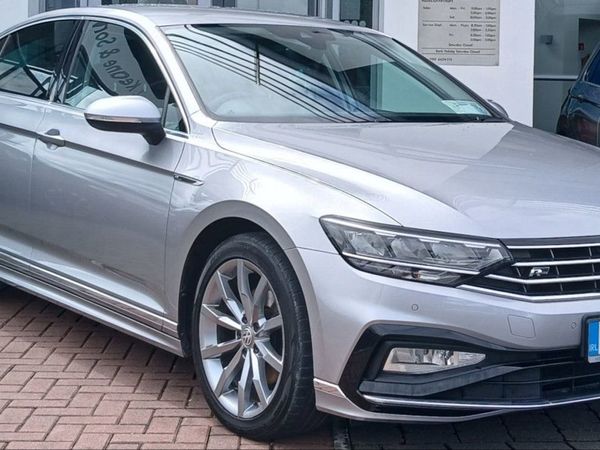 Volkswagen Passat Saloon, Diesel, 2020, Silver