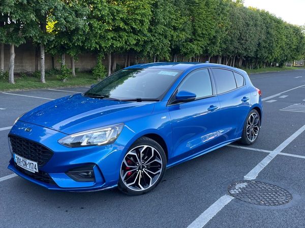 Ford Focus Hatchback, Diesel, 2020, Blue