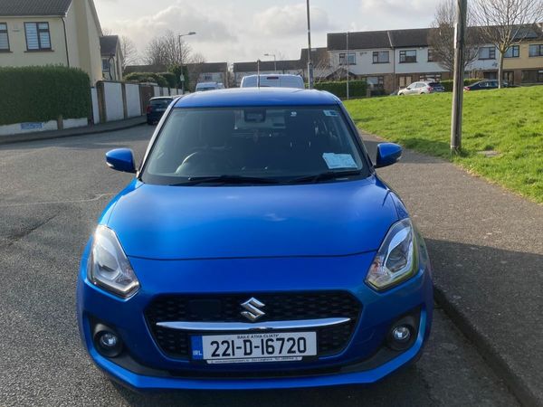 Suzuki Swift Hatchback, Petrol, 2022, Blue