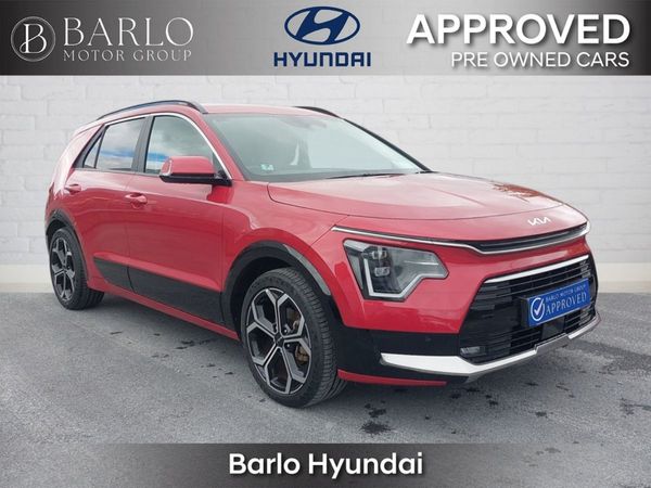 Kia Niro SUV, Petrol Hybrid, 2023, Red
