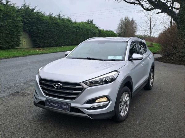 Hyundai Tucson SUV, Diesel, 2016, Silver