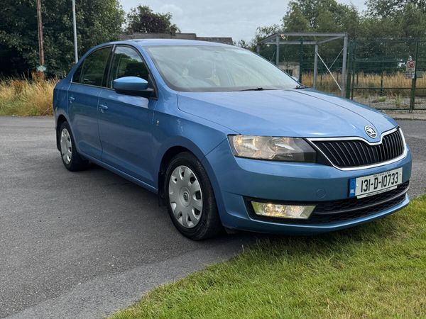 Skoda Rapid Saloon, Diesel, 2013, Blue