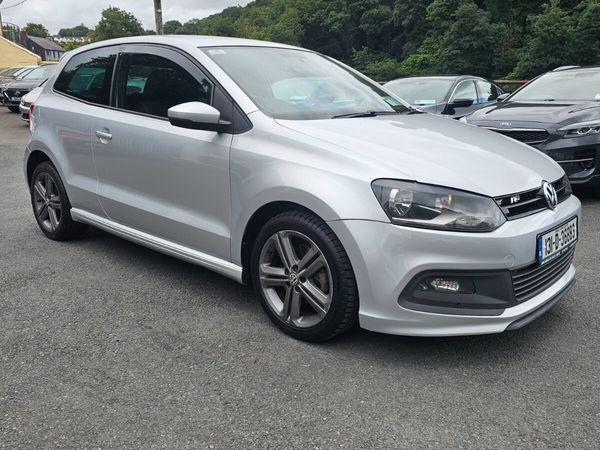Volkswagen Polo Hatchback, Petrol, 2013, Silver