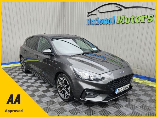 Ford Focus Hatchback, Diesel, 2021, Grey
