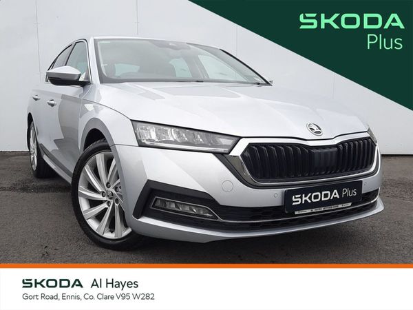Skoda Octavia Saloon, Diesel, 2023, Grey