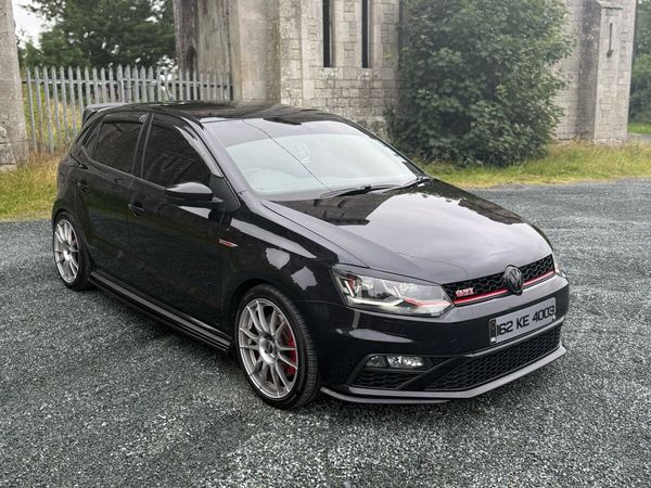 Volkswagen Polo Hatchback, Petrol, 2016, Black