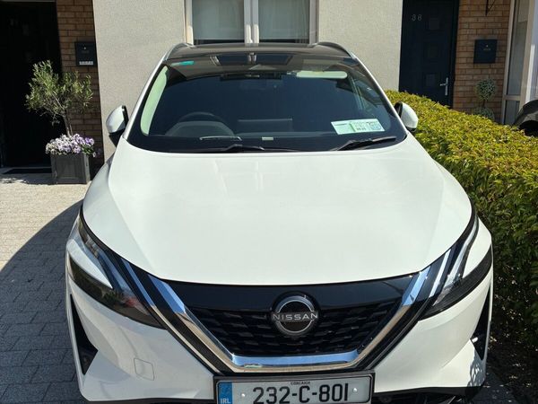Nissan Qashqai MPV, Petrol Hybrid, 2023, White