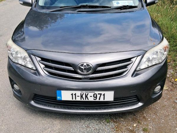 Toyota Corolla Saloon, Diesel, 2011, Grey