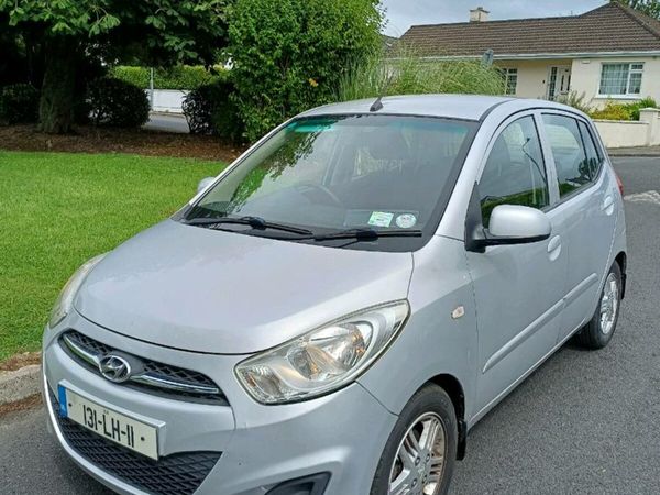 Hyundai i10 Hatchback, Petrol, 2013, Silver