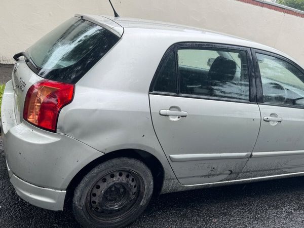 Toyota Corolla Hatchback, Diesel, 2006, Silver