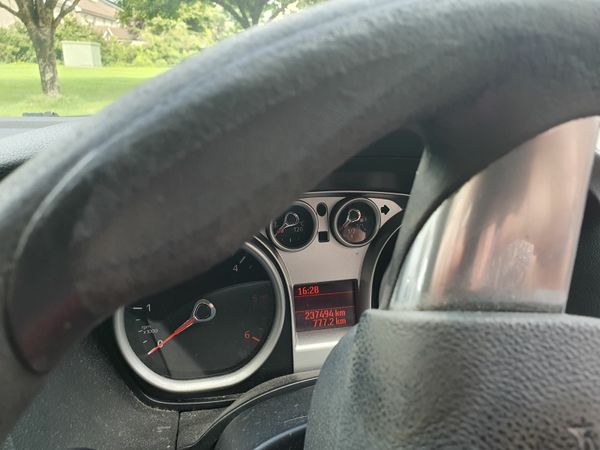 Ford Focus Hatchback, Diesel, 2009, Grey