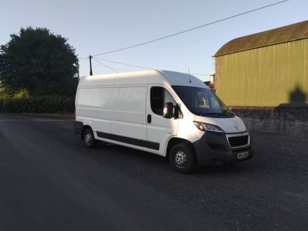 Peugeot Boxer Van, Diesel, 2016, White